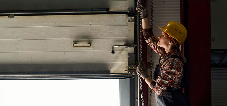 Addressing Common Garage Door Stoppage Issues in Coral Springs, FL